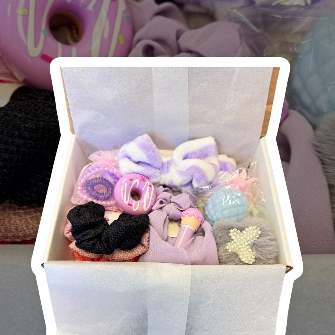 💜 Purple Aesthetic Gift Box – Cute & Cozy Accessories Set for Girls/ Teens 💜